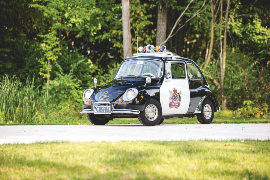  Subaru 360 Police Car 1970 года  (фото 32 из 39)
